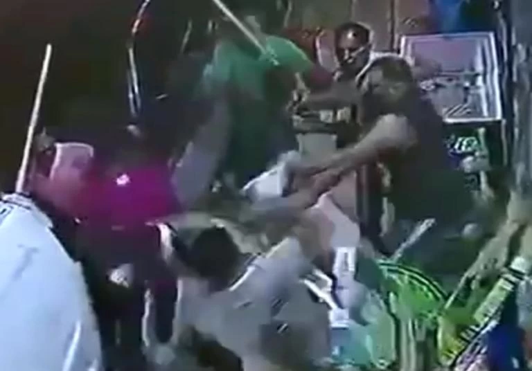 Θεσσαλονίκη: 61 συλλήψεις μετά την αιματηρή συμπλοκή – Το βίντεο ντοκουμέντο της άγριας μάχης